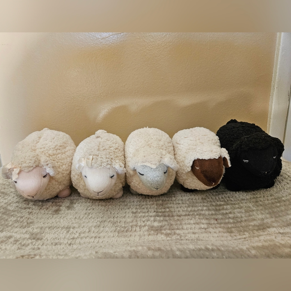 RARE set of BATH & BODY WORKS sheep